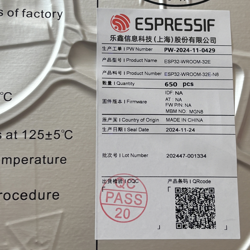 ESP32-WROOM-32E-N8 8MB Wi-Fi Bluetooth Module Espressif Systems product gallery image